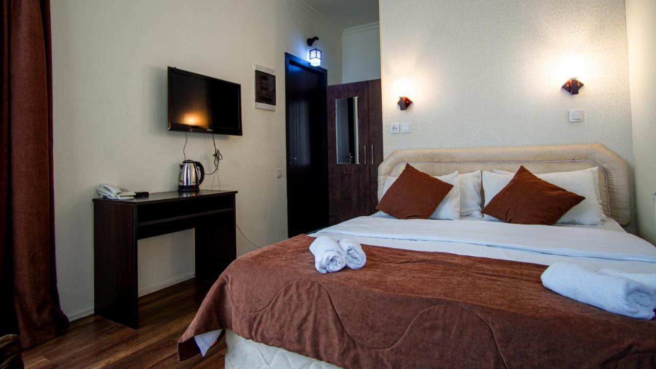 Aia Hotel Tbiliszi Kültér fotó
