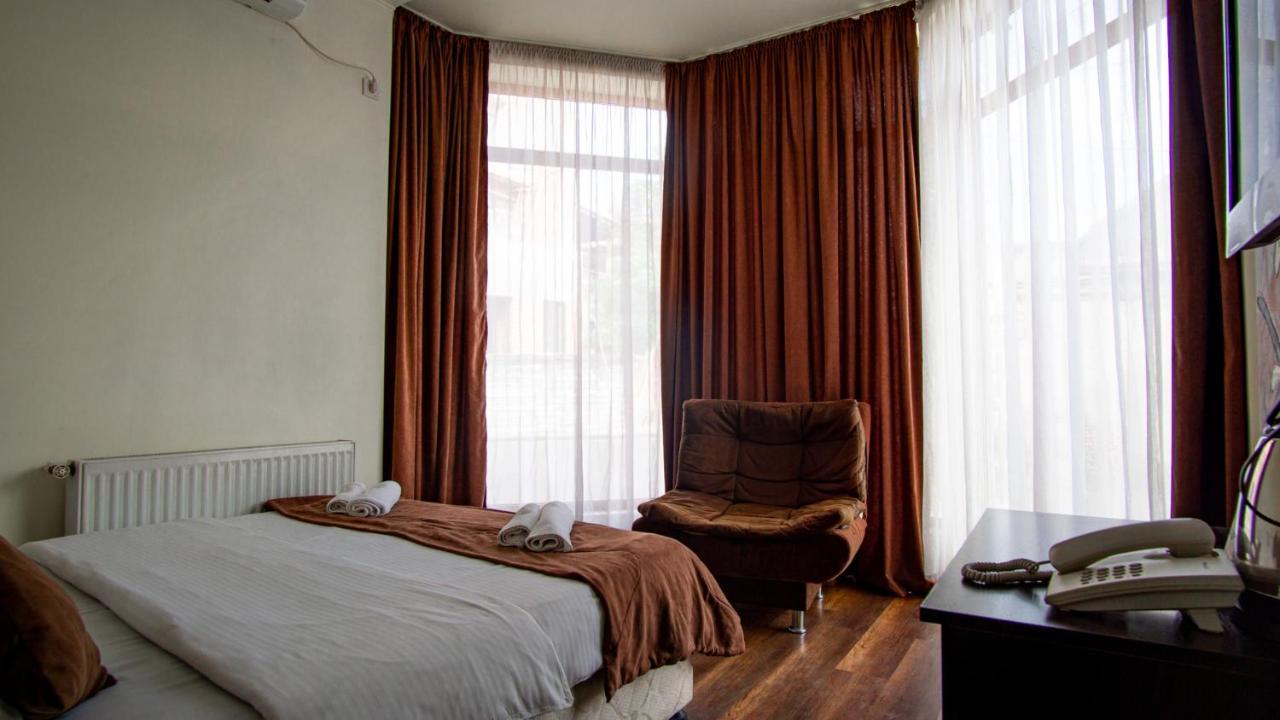 Aia Hotel Tbiliszi Kültér fotó