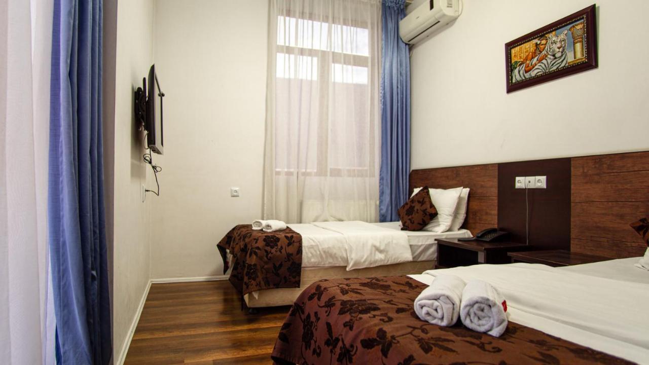 Aia Hotel Tbiliszi Kültér fotó