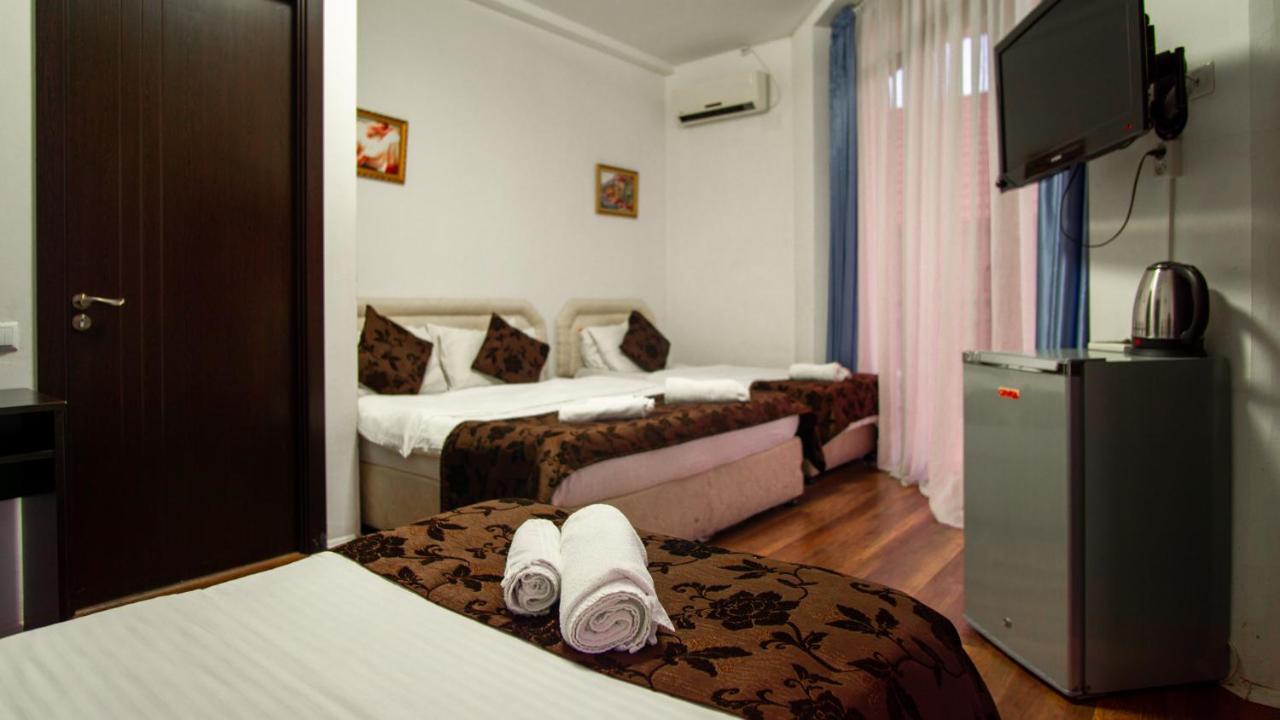 Aia Hotel Tbiliszi Kültér fotó